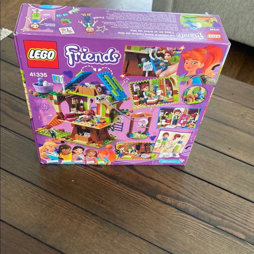 Lego Mia’s Tree House